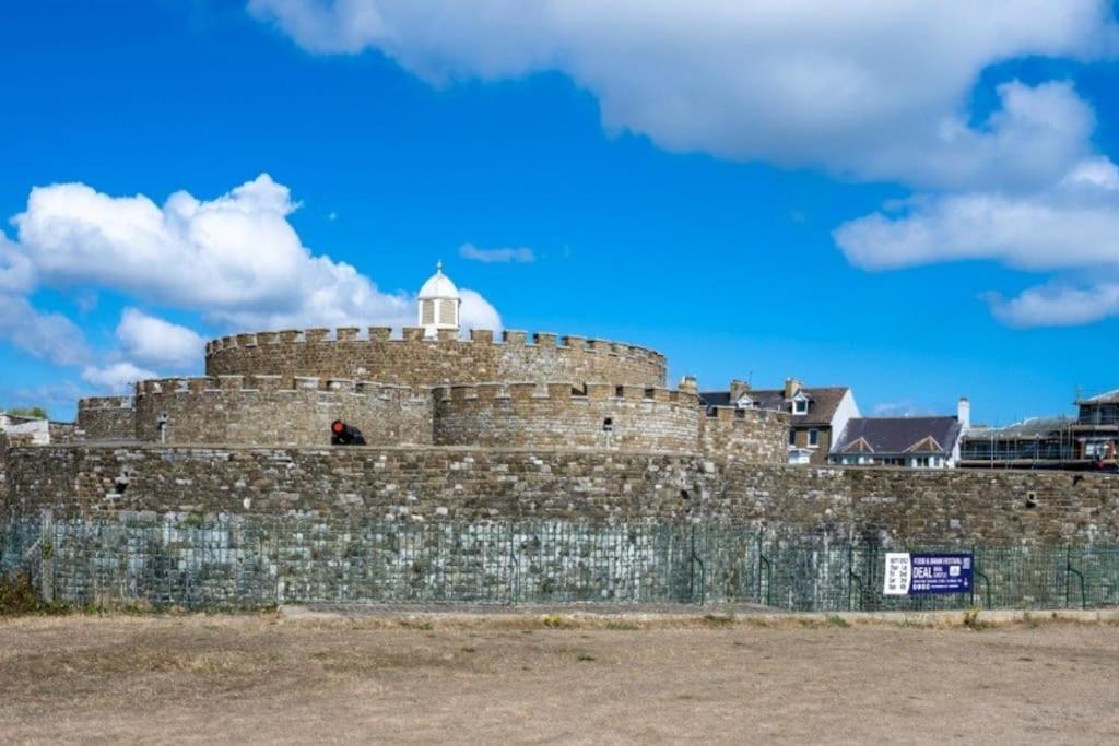 Pilots Lodge By Deal Castle With Free Parking Bagian luar foto