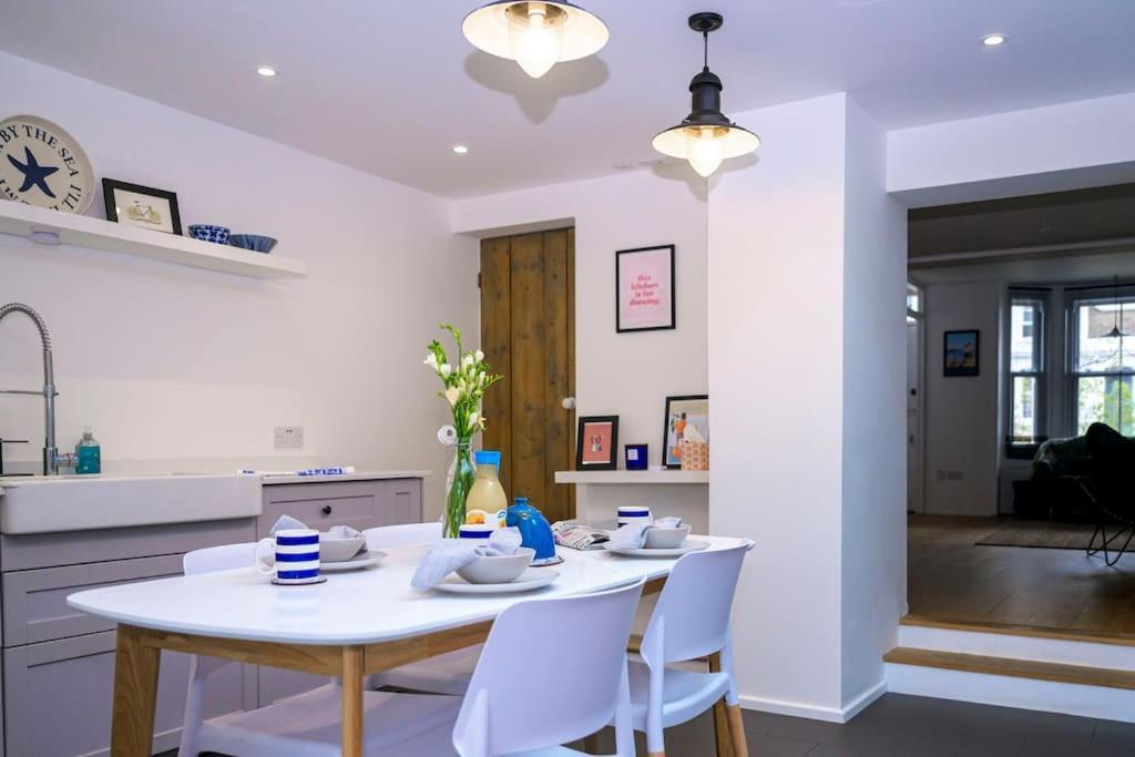 Pilots Lodge By Deal Castle With Free Parking Bagian luar foto